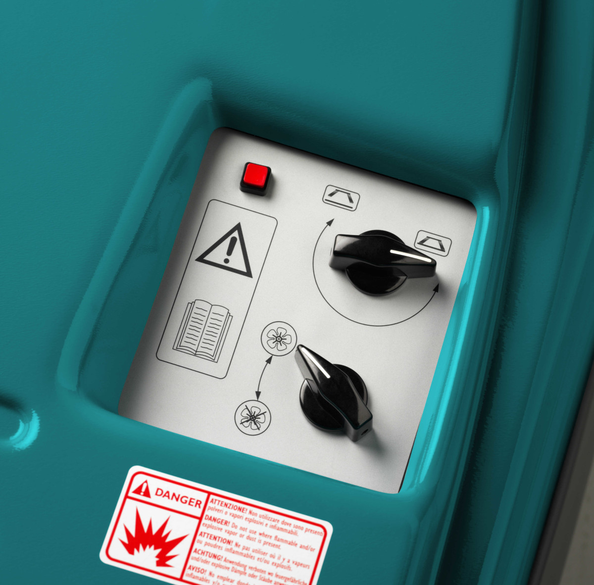 KOBRA BALAYEUSE AUTOTRACTEE Balayeuses