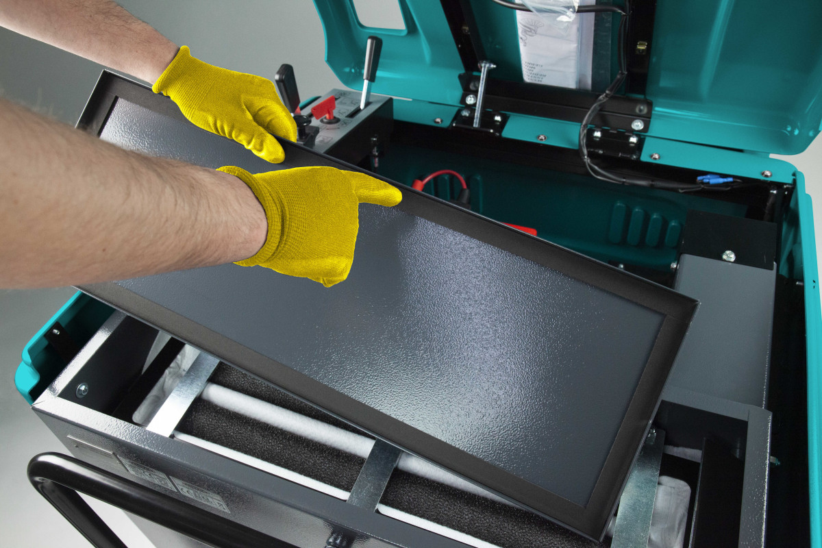 TIGRA - BALAYEUSE AUTOPORTÉE Balayeuses