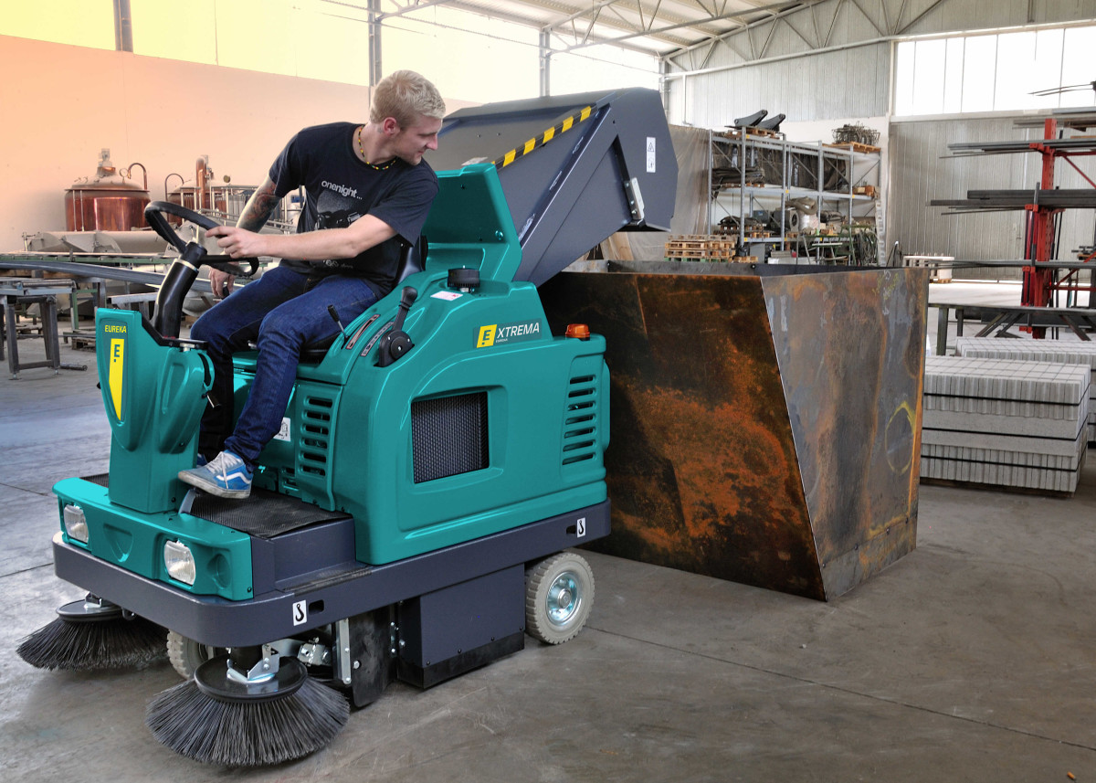 XTREMA | BALAYEUSE AUTOPORTEE Autolaveuse - Balayeuse
